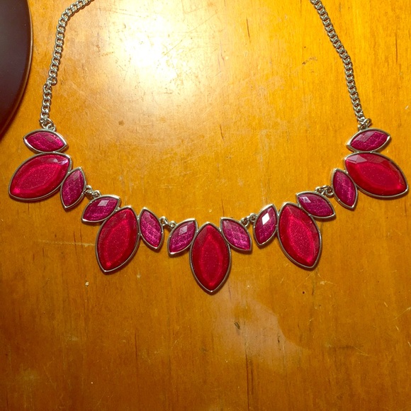 SALE Charming Charlie Statement necklace & earring - Picture 2 of 6